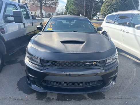 Used 2020 Dodge Charger Scat Pack image 2