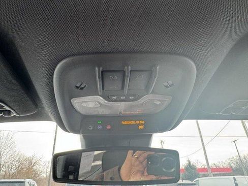 Used 2023 GMC Canyon AT4 w/ AT4 Premium Package image 16