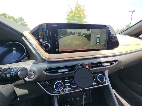 Used 2021 Hyundai Sonata Limited FWD image 27