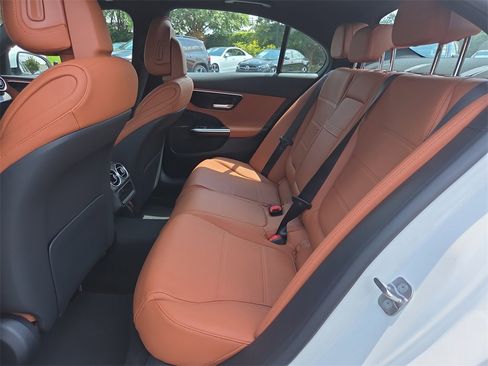 New 2025 Mercedes-Benz C 300 4MATIC Sedan image 12