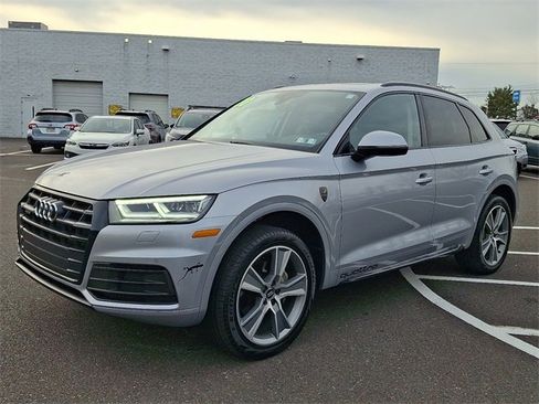 Used 2020 Audi Q5 2.0T Premium Plus w/ Premium Plus Package image 3