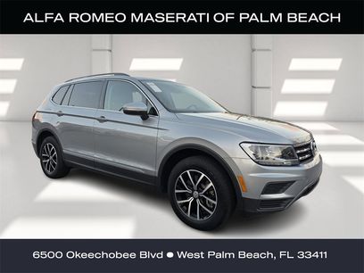 Used 2021 Volkswagen Tiguan SE w/ Panoramic Sunroof Package