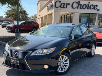 Used 2015 Lexus ES 350 w/ Premium Package