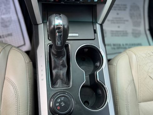 Used 2014 Ford Explorer Limited w/ Equipment Group 302A AWD/4WD image 14