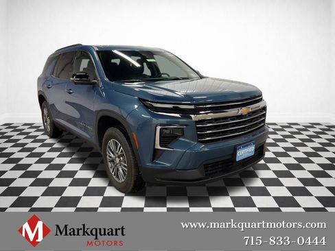 Certified 2024 Chevrolet Traverse LT w/ Trailering Package image 1