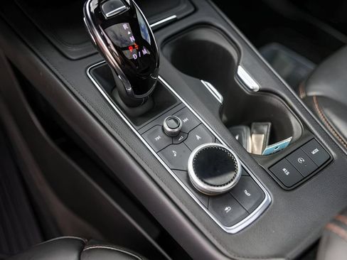 Used 2023 Cadillac XT4 Sport image 24