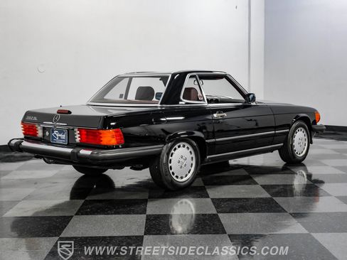 Used 1989 Mercedes-Benz 560 SL image 18
