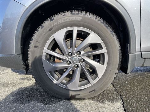 Used 2016 Nissan Rogue SL w/ SL Premium Package image 25