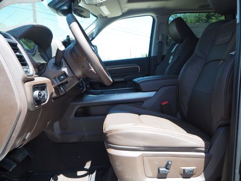 New 2025 RAM 3500 Longhorn image 12