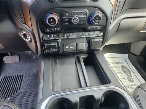 Used 2021 Chevrolet Silverado 3500 High Country w/ Technology Package AWD/4WD image 24