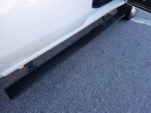 Used 2022 Chevrolet Silverado 2500 LTZ w/ LTZ Plus Package image 10