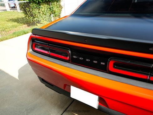 Used 2017 Dodge Challenger R/T w/ Quick Order Package 22P T/A RWD image 44