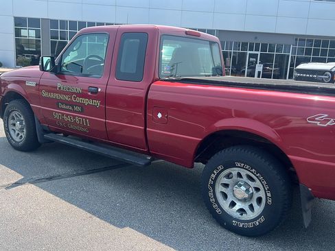 Used 2011 Ford Ranger XLT w/ Bright Trim Group AWD/4WD image 8