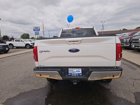 Used 2015 Ford F150 Lariat w/ Equipment Group 501A Mid AWD/4WD image 4