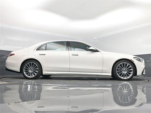 Used 2022 Mercedes-Benz S 500 4MATIC image 59