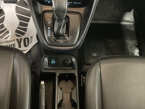 Used 2023 Ford Transit Connect XL image 18