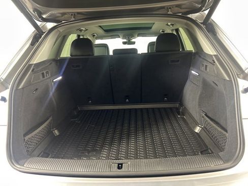 Used 2019 Audi Q5 2.0T Premium w/ Convenience Package image 21