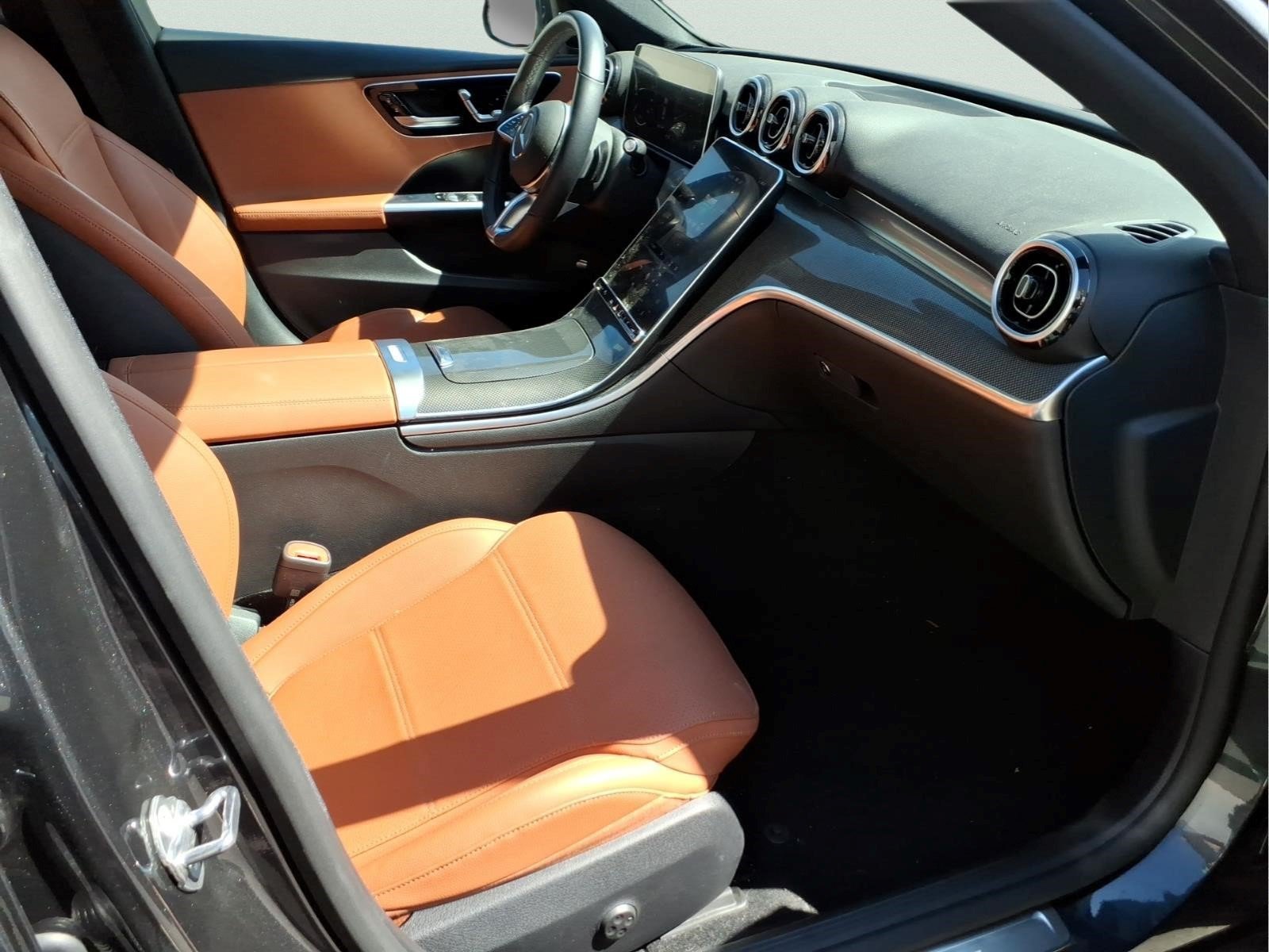 Certified 2023 Mercedes-Benz C 300 4MATIC Sedan image 27