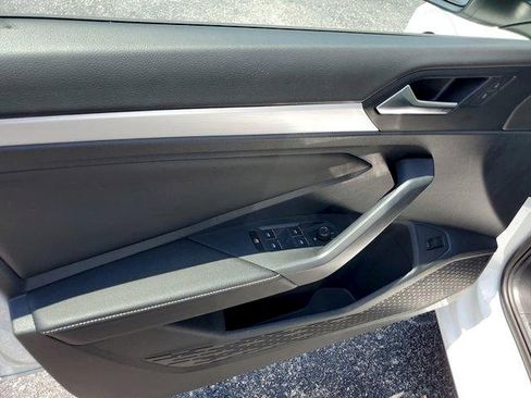 Used 2025 Volkswagen Jetta S FWD image 19