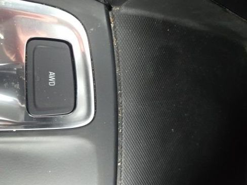 Used 2020 Chevrolet Equinox LT image 27