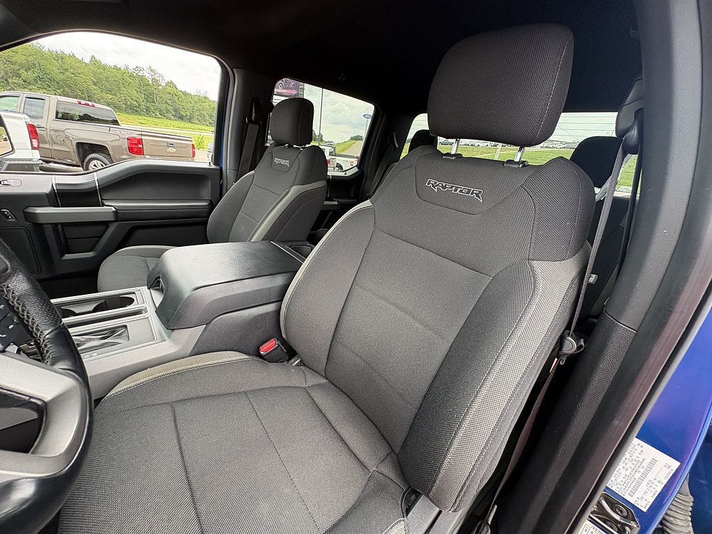 Used 2017 Ford F150 Raptor AWD/4WD image 31