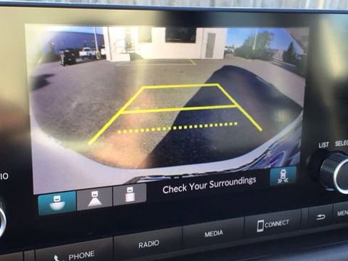 Used 2023 Honda HR-V Sport image 30