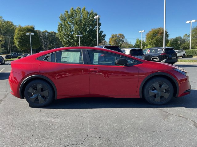 New 2027 Toyota Prius LE FWD image 5