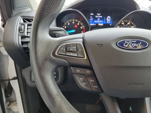 Used 2017 Ford Escape S image 17