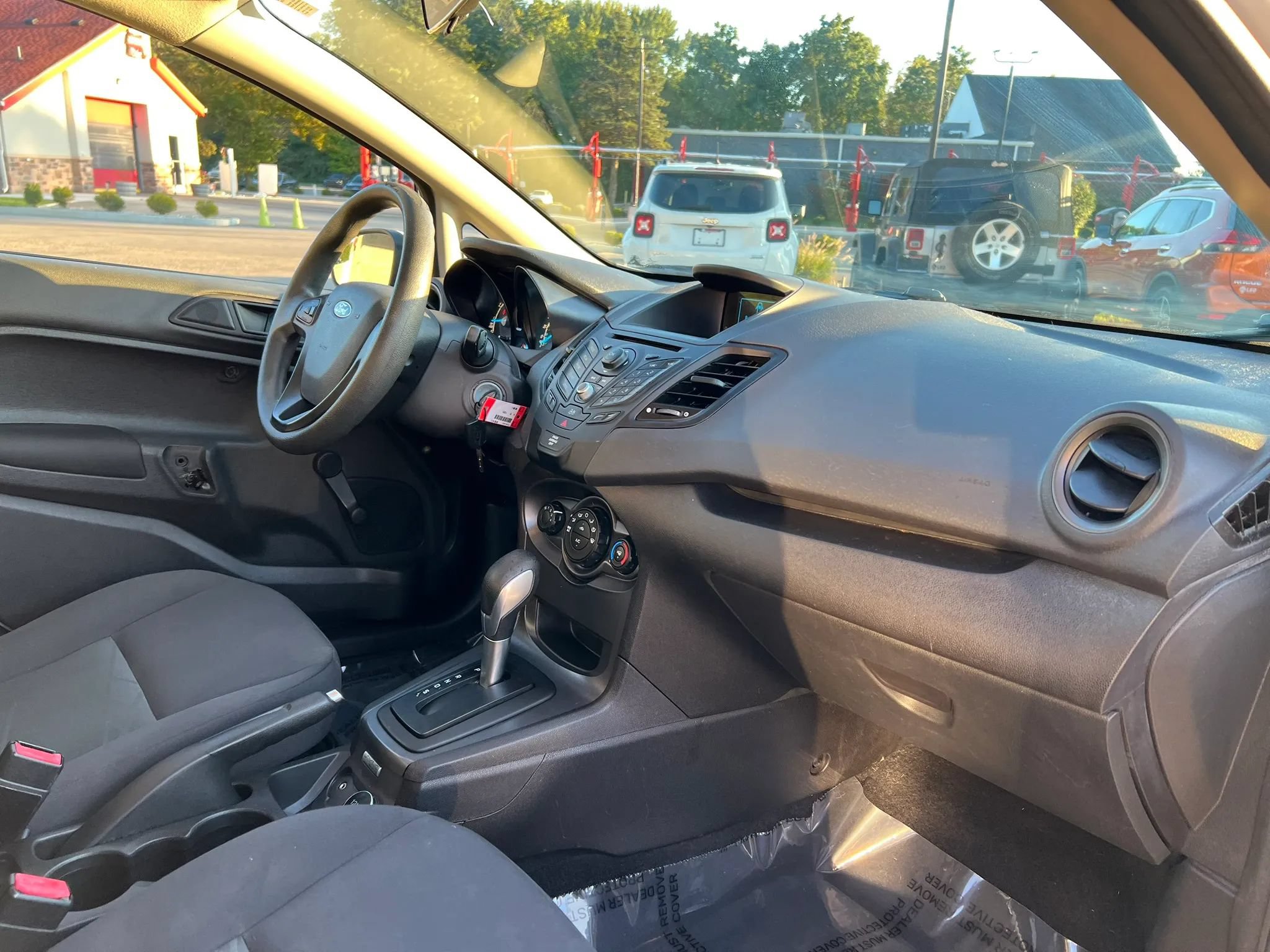 Used 2014 Ford Fiesta S FWD image 22