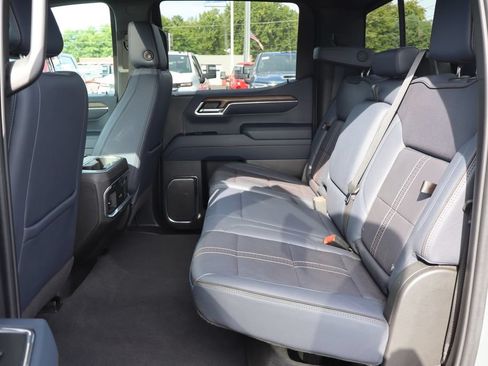 Used 2024 Chevrolet Silverado 1500 High Country w/ High Country Premium Package AWD/4WD image 22