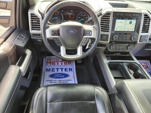 Used 2017 Ford F250 Lariat w/ Tow Technology Bundle image 7