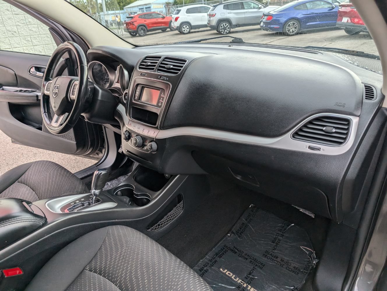 Used 2016 Dodge Journey SE w/ Flexible Seating Group FWD image 14