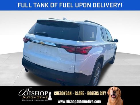Used 2023 Chevrolet Traverse LT w/ LPO, Floor Liner Package AWD/4WD image 2