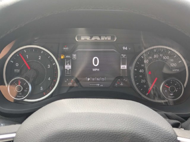 New 2026 RAM 3500 Big Horn AWD/4WD image 34
