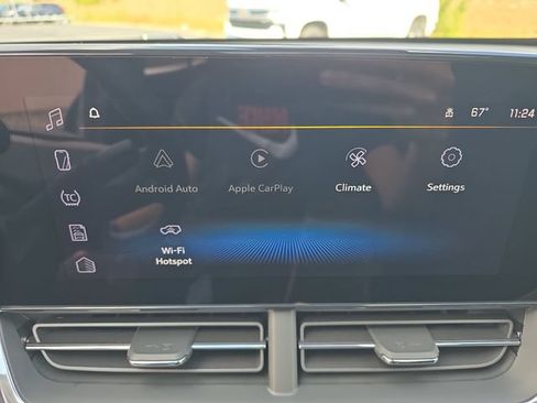 New 2026 Chevrolet Trax ACTIV w/ Sunroof Package FWD image 22