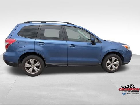 Used 2016 Subaru Forester 2.5i Premium AWD/4WD image 8