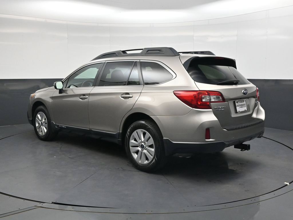 Used 2015 Subaru Outback 2.5i Premium AWD/4WD image 7