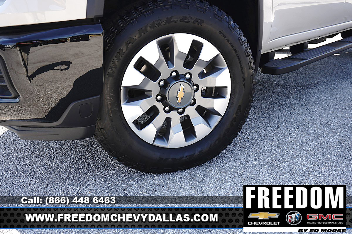 New 2026 Chevrolet Silverado 2500 Custom w/ Custom Value Package AWD/4WD image 9