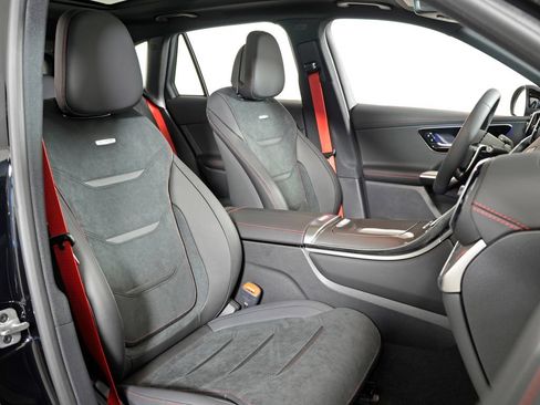 Certified 2026 Mercedes-Benz GLC 43 AMG 4MATIC image 31