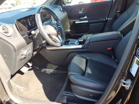 Certified 2023 Mercedes-Benz GLA 250 4MATIC image 11