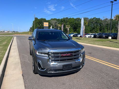 Used 2020 GMC Acadia SLT image 11