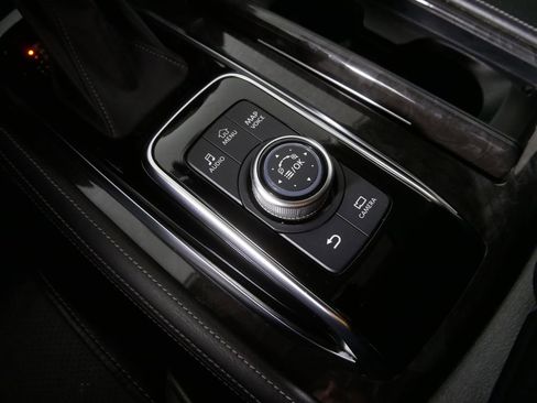 Used 2022 INFINITI QX80 Luxe image 27