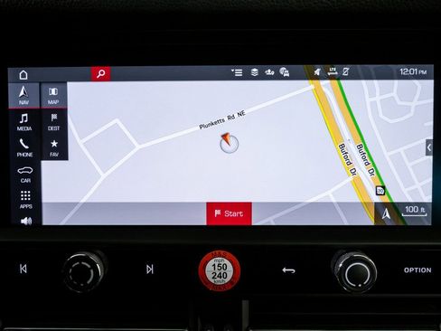 New 2026 Porsche Macan image 15