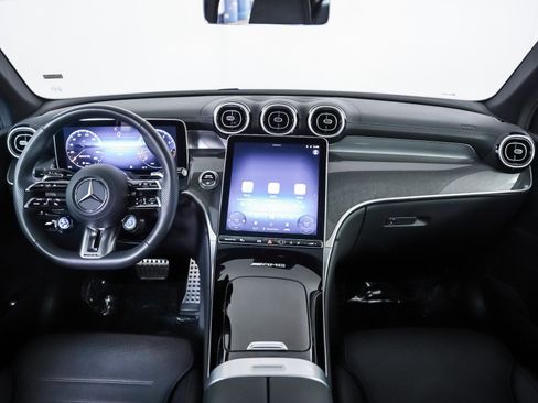 Certified 2025 Mercedes-Benz GLC 43 AMG 4MATIC image 10
