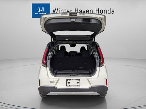 Used 2023 Kia Soul S image 15