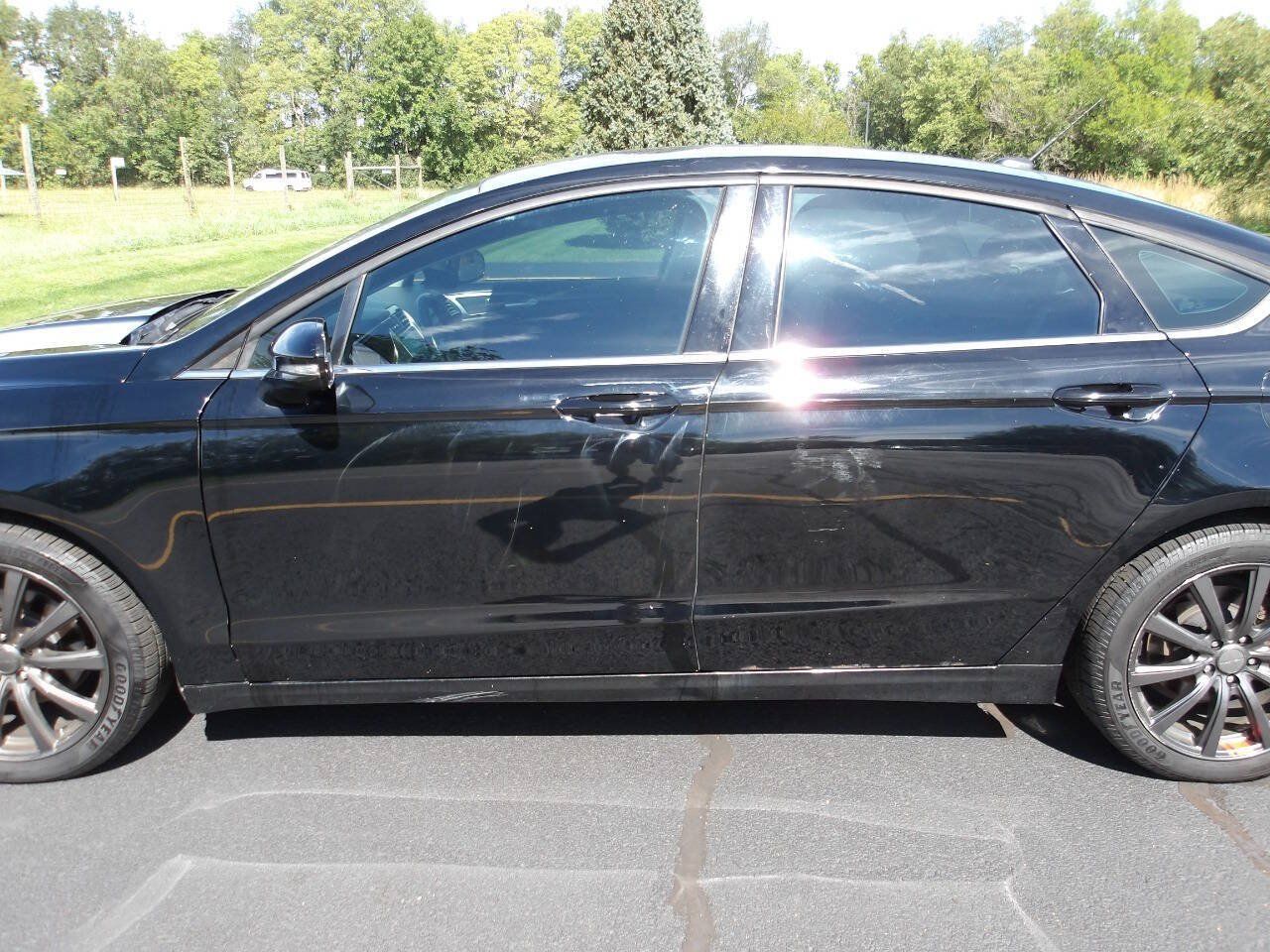 Used 2016 Ford Fusion SE FWD image 50
