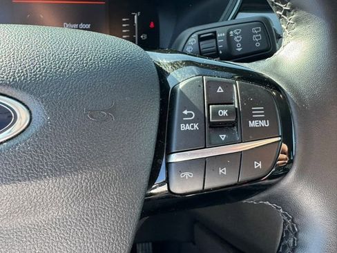 Certified 2024 Ford Escape Active AWD/4WD image 19