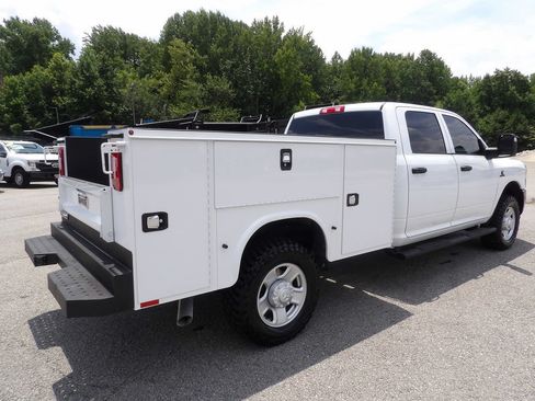 Used 2024 RAM 2500 Tradesman w/ Snow Chief Group AWD/4WD image 8