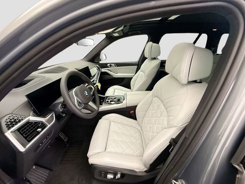 New 2026 BMW X5 xDrive40i image 18