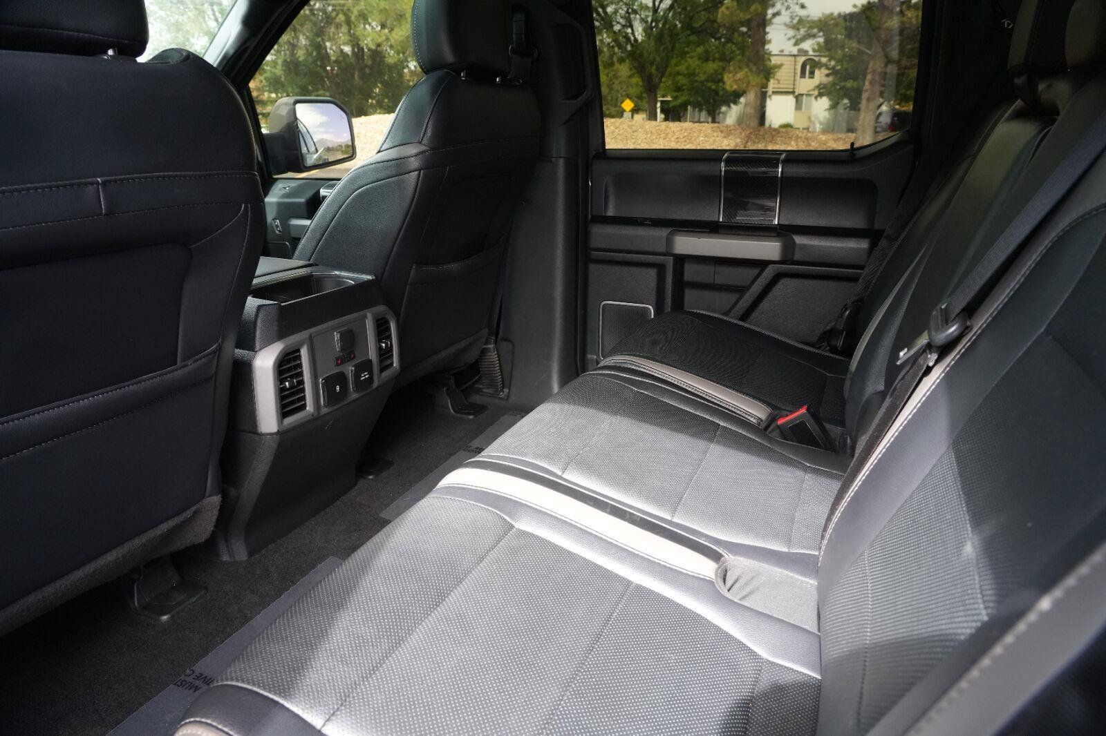 Used 2018 Ford F150 Raptor w/ Equipment Group 802A Luxury AWD/4WD image 16